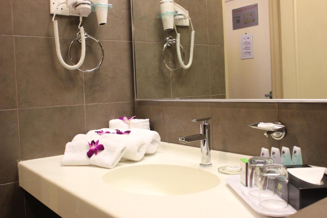 Hotel Maluri Куала-Лумпур Экстерьер фото