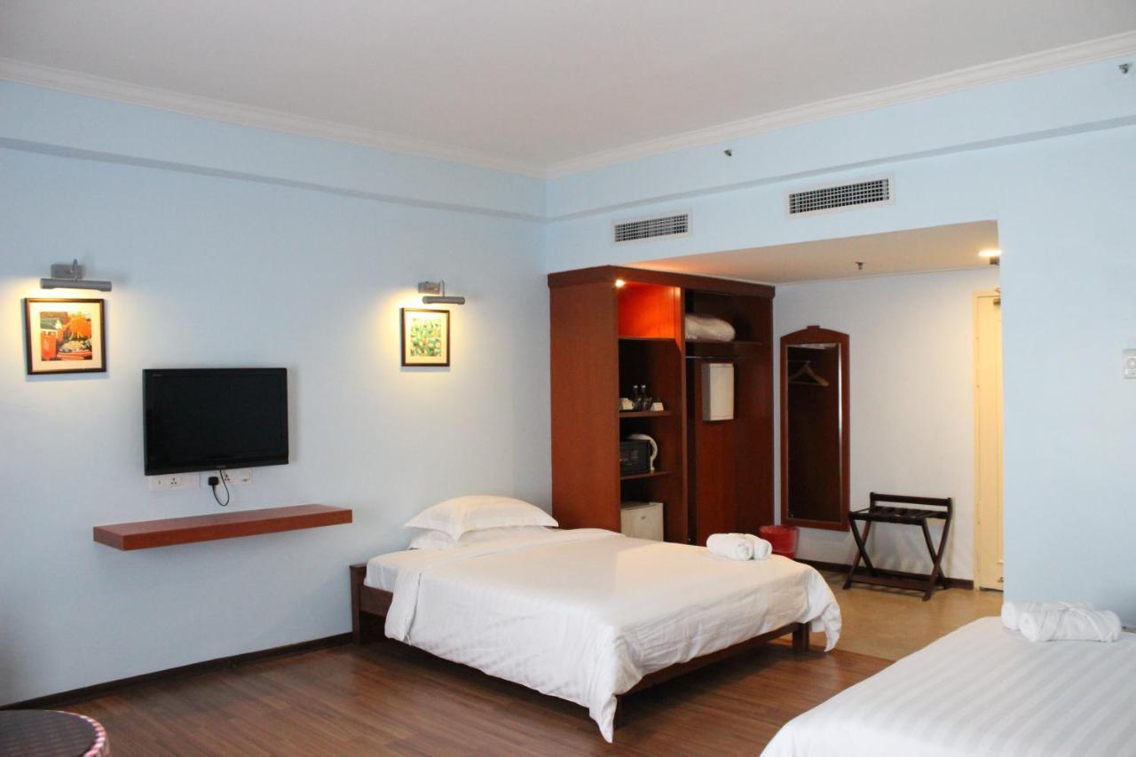 Hotel Maluri Куала-Лумпур Экстерьер фото